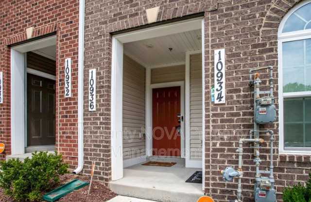 10936 PRESIDENTIAL PKWY Gallery 3