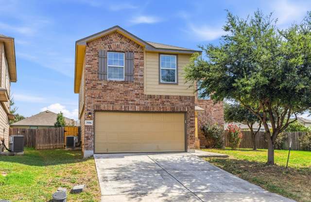 3906 MEDINA BR Gallery 1