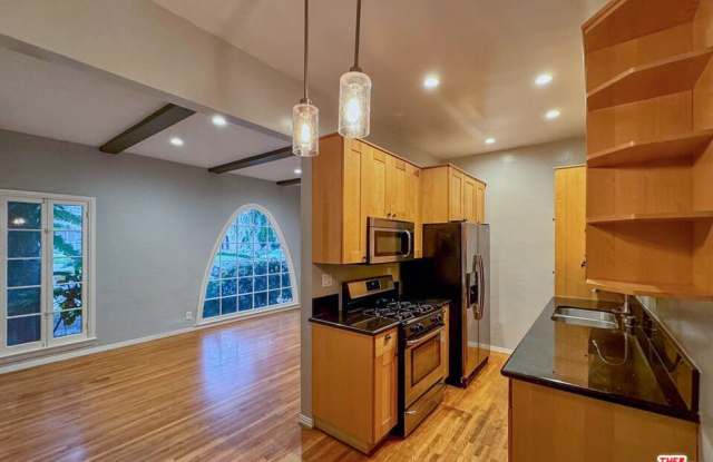 340 N Oakhurst Dr photos photos