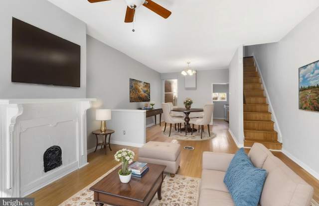 2333 GREENWICH STREET photos photos
