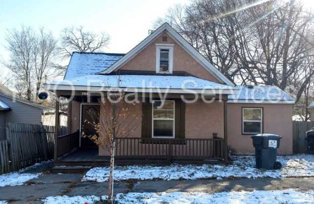 286 Stinson Street West - 286 Stinson Street, St. Paul, MN 55117