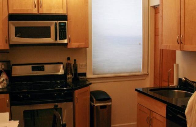 4700 Winchester Apt. Gallery 2