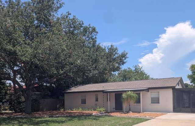 3902 W PAXTON Avenue Gallery 2