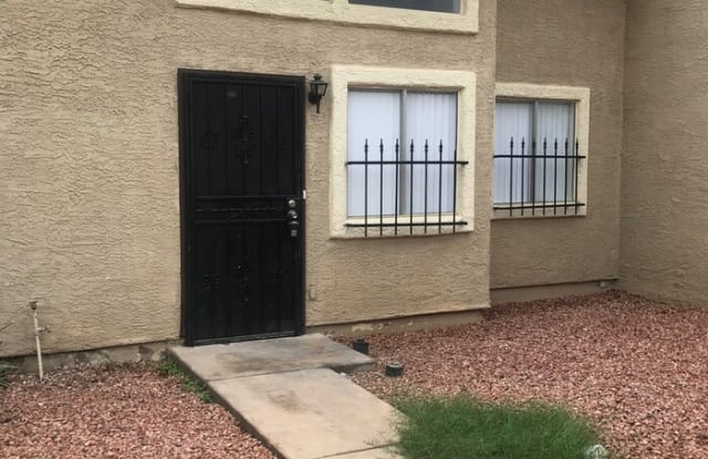 435 East Hidalgo Avenue - 435 East Hidalgo Avenue, Phoenix, AZ 85040