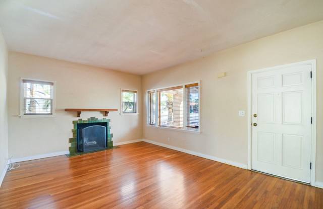 Sam Hughes Bungalow Gallery 4