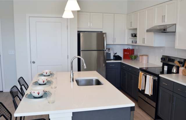 50 Patriot Pkwy Unit 10 Gallery 2