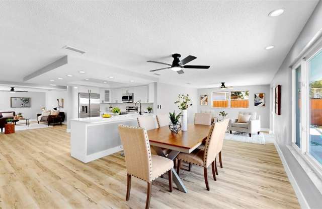 829 RIVERSIDE DRIVE photos photos