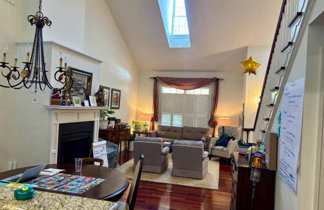836 COLRIDGE DR Gallery 3