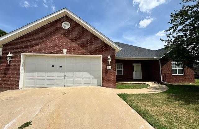 1109  N Wren  DR - 1109 North Wren Drive, Rogers, AR 72756