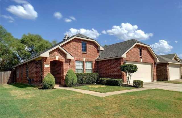 12740 Northern Pine Drive Gallery 2