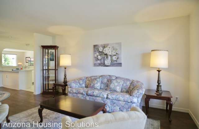 8307 N. Pueblo Ave. Gallery 2