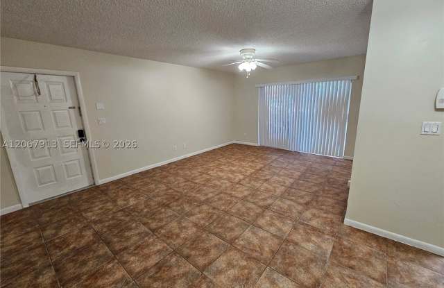 1276 SW 113th Ter Gallery 3
