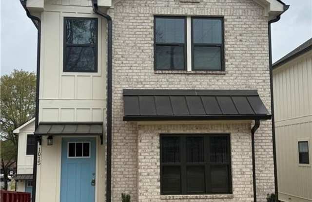 1015 Park Hill Drive photos photos