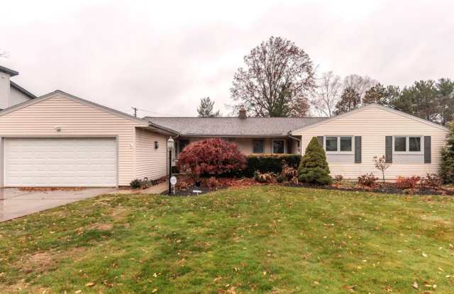 2500 Deborah Drive photos photos