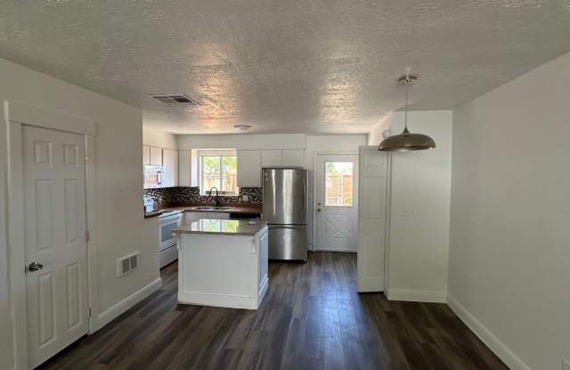 Apartment in Colorview Gallery 4