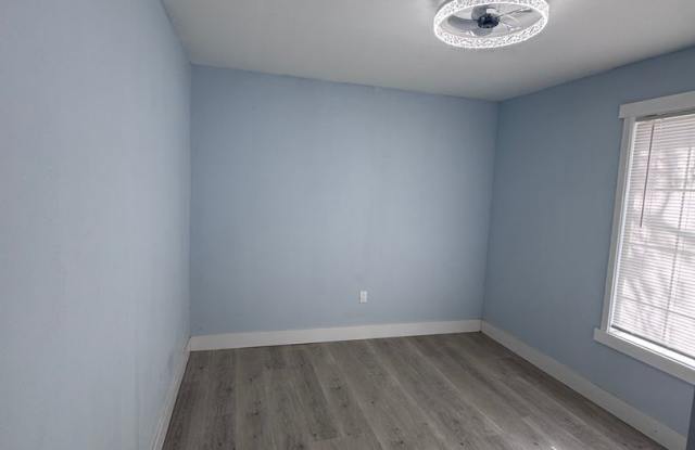 Newly remodeled 3BR 2BR Gallery 3