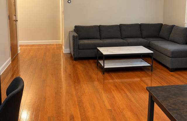 83 Perkins Street Gallery 2