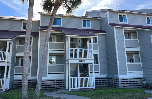 70 W. Mariners Cay Drive - 70 West Mariners Cay Drive, Folly Beach, SC 29439