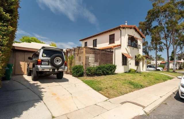 1240 Golden Gate Dr. Gallery 4