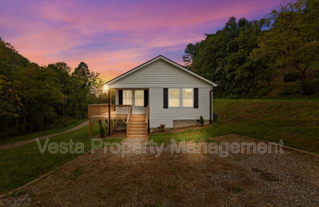 4 Meadows Town Rd photos photos