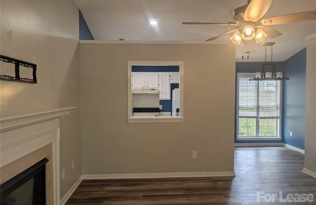 131 Diamond Drive Gallery 4
