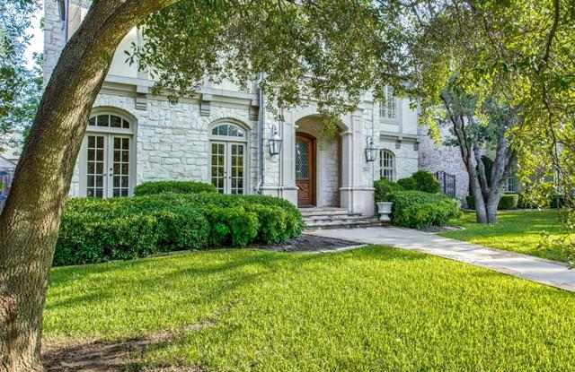 3804 Wentwood Drive Gallery 4