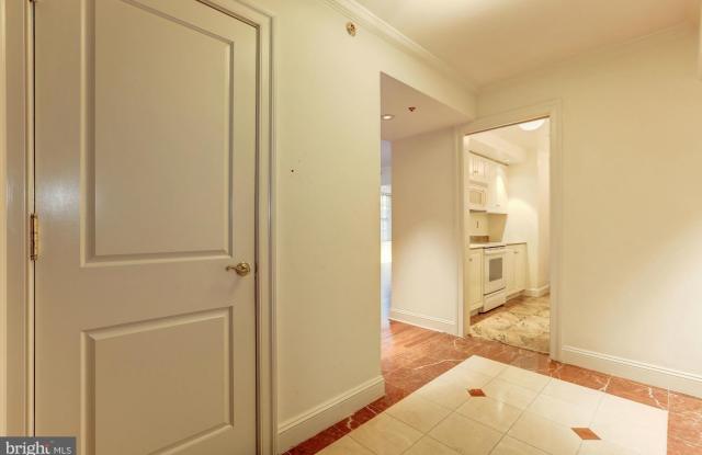 2229 BANCROFT PLACE NW Gallery 4