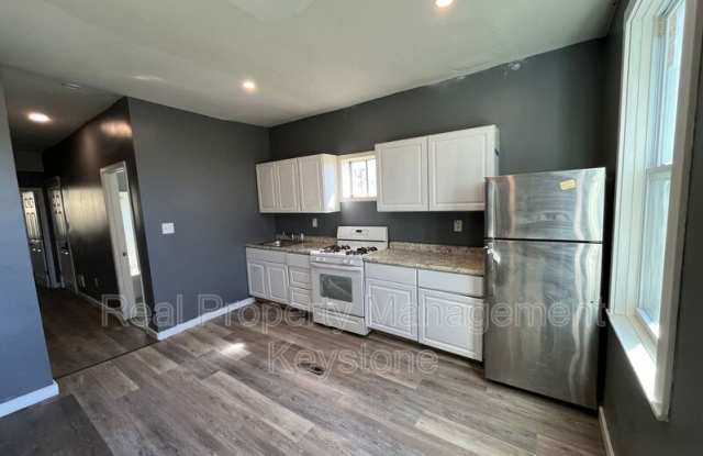 1834 Flagler St photos photos