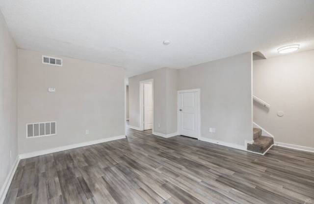 3110 Godby Road photos photos