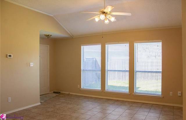 7556 Arbor Hill Drive Gallery 4