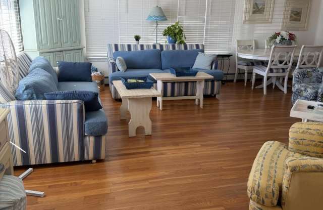 456 Key Largo Court Gallery 4