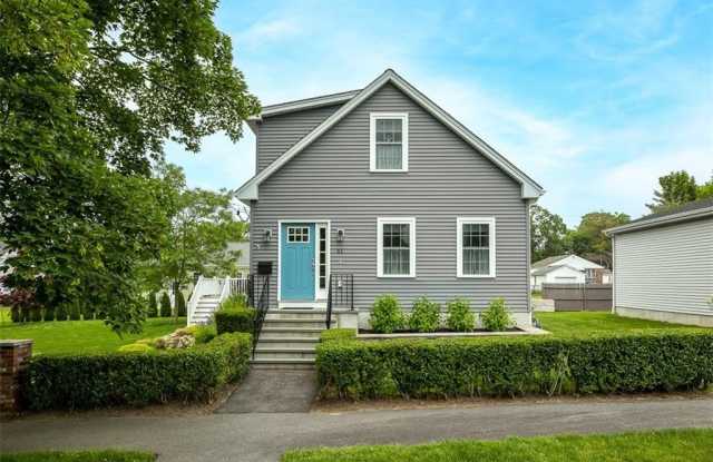 51 Collins Street - 51 Collins Street, Bristol County, RI 02809