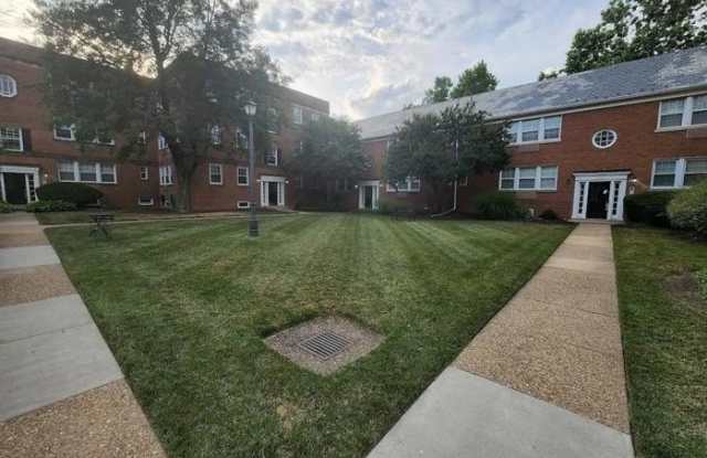 1814 West Abingdon Drive photos photos