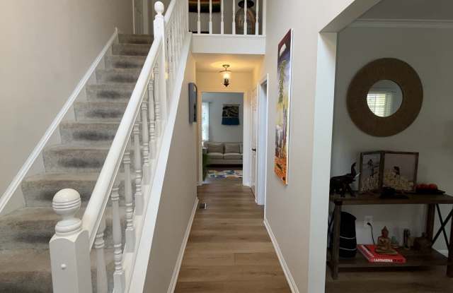 20704 Burnt Woods Drive Gallery 4