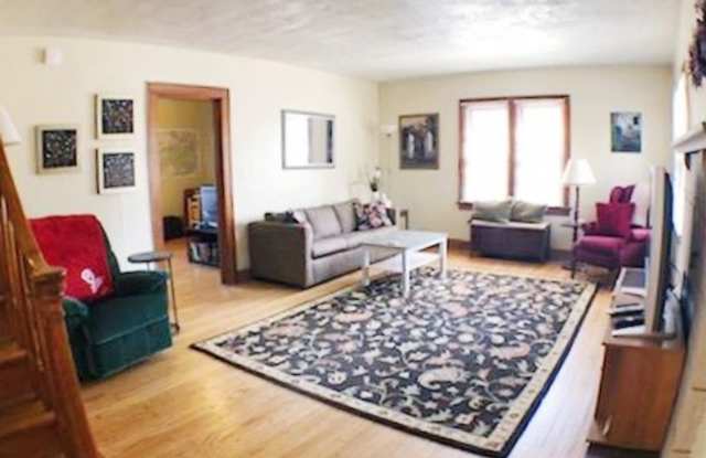 335 S. Eagleson - AVAILABLE JULY 2023 Gallery 4