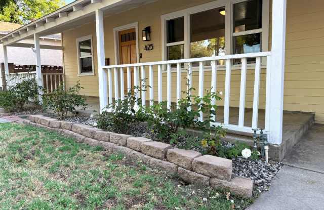 425 N Lincoln St photos photos