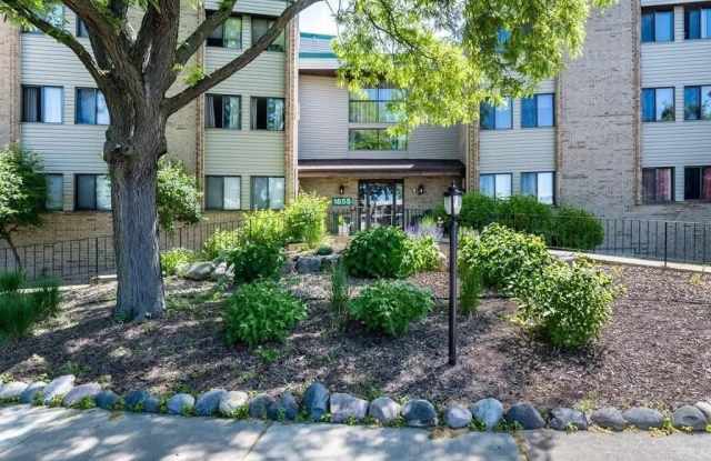 1855 Silver Bell Road - 1855 Silver Bell Road, Eagan, MN 55122