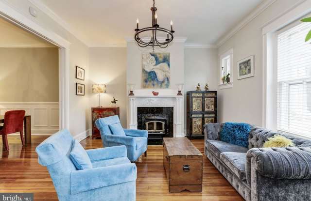 2631 NW GARFIELD STREET NW Gallery 2