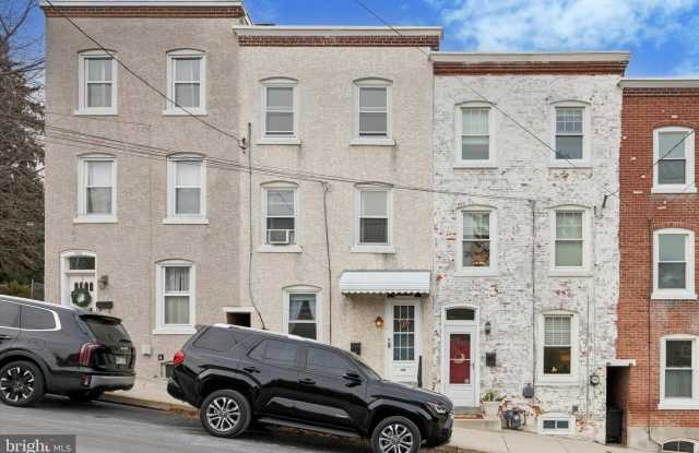 218 BULLOCK Street photos photos