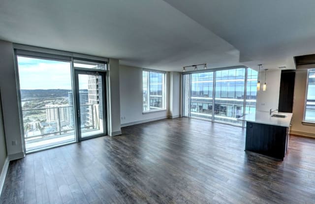 214 Guadalupe St - 214 Guadalupe Street, Austin, TX 78701