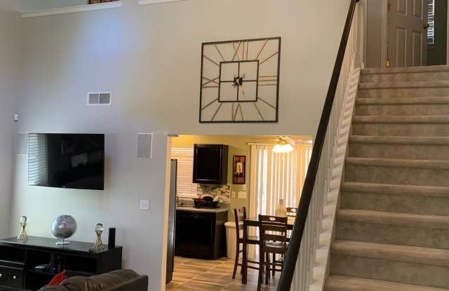 5816 Hogan's Way Court Gallery 3