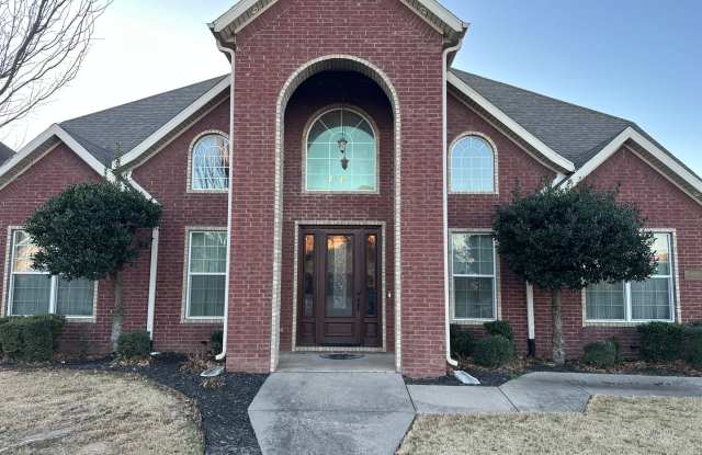 Available March 1st! Modern 5-Bedroom 4-Bathroom Home in SW Bentonville photos photos