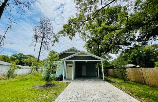 3/2 Home with attached carport! - 6630 Zora Street, Jacksonville, FL 32219