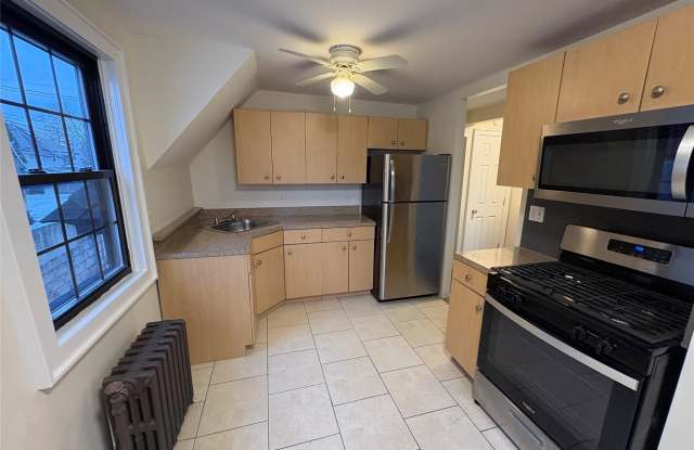 41 S Centre Avenue unit: 2 photos photos 41 S Centre Avenue unit: 2 photos photos