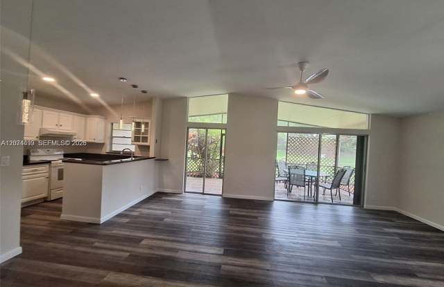 22280 Timberly Drive 22280, Boca Raton, FL 33428 - 3832 Gallery 4