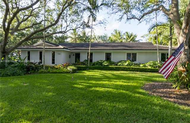 7585 SW 163rd St # PALMETTO BAY, FL 33157 - 7585 Southwest 163rd Street, Palmetto Bay, FL 33157