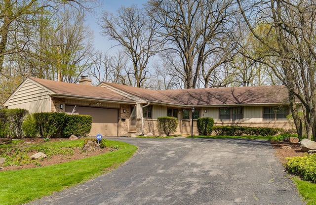 1591 North Western Avenue - 1591 North Western Avenue, Lake Forest, IL 60045