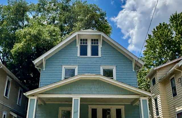 327 Grand Ave. photos photos