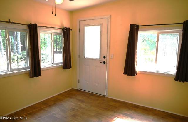 164 Short Road Gallery 3