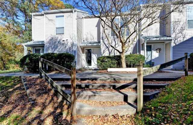 4043 Midlands Road photos photos